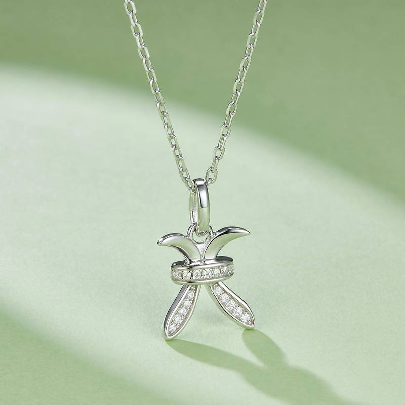 Pisces Moissanite Diamond Necklace from the Twelve Constellations Series